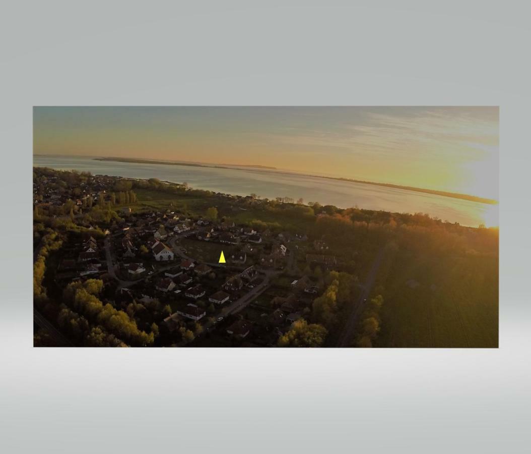 Ferienwohnung Ostseesonne Wiek auf Rügen Exterior foto